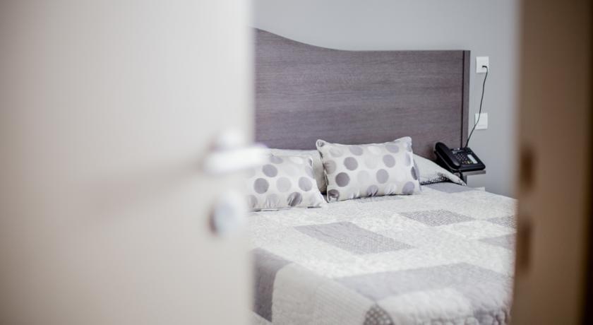 Annexe Hotel De La Gare Hendaye Eksteriør billede