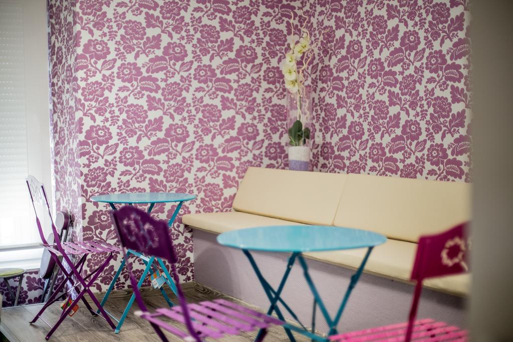 Annexe Hotel De La Gare Hendaye Eksteriør billede